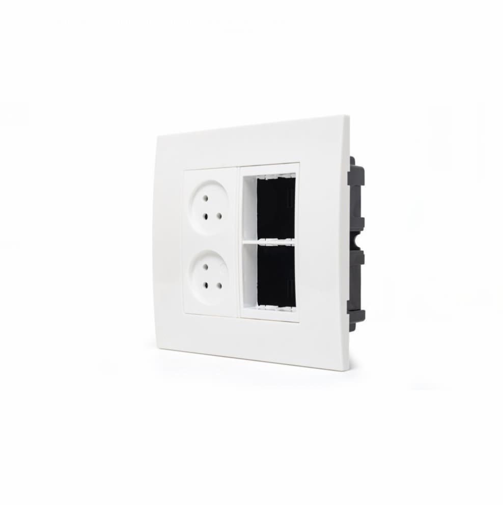 עמדת HOME & OFFICE תחת הטיח, 4 מודולים, 2 שקעים ומתאם גוויס
